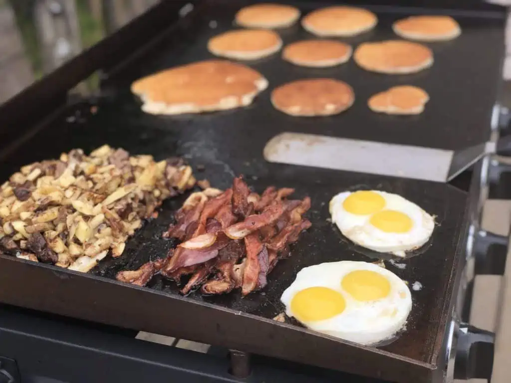 cleaning a blackstone griddle